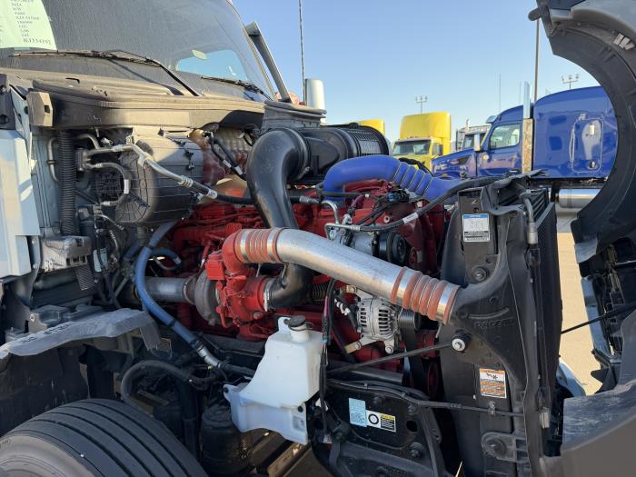 2024 Kenworth T680-19