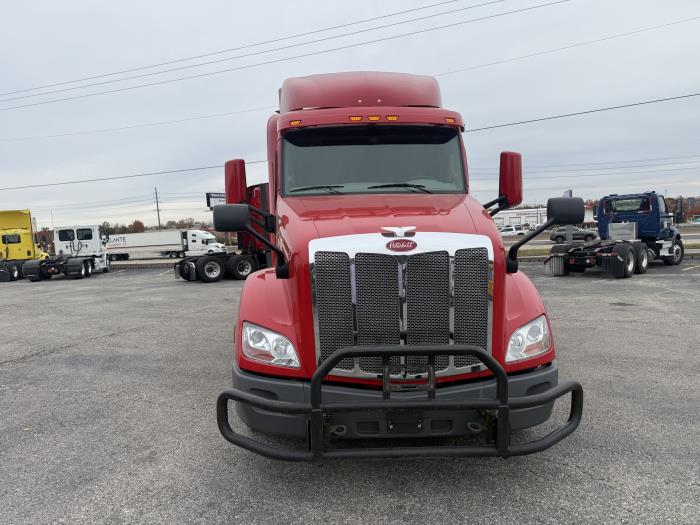 2021 Peterbilt 579-11