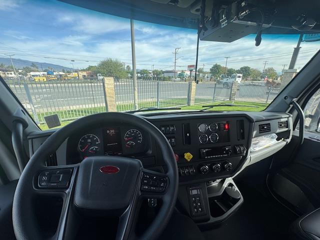 2026 Peterbilt 548-11