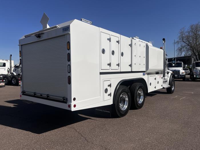 2026 Peterbilt 548-16