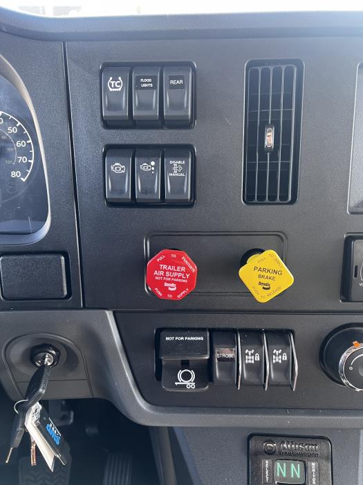 2026 Peterbilt 548-36