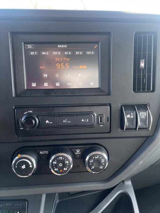 2026 Peterbilt 548-38