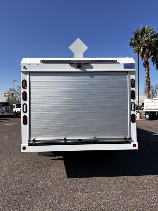 2026 Peterbilt 548-12