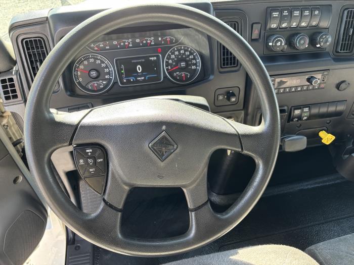 2022 International MV607-19