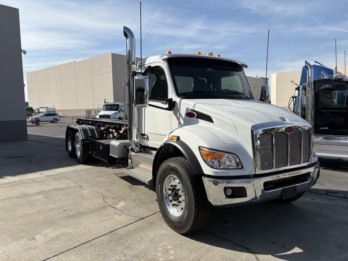 2026 Peterbilt 548-3