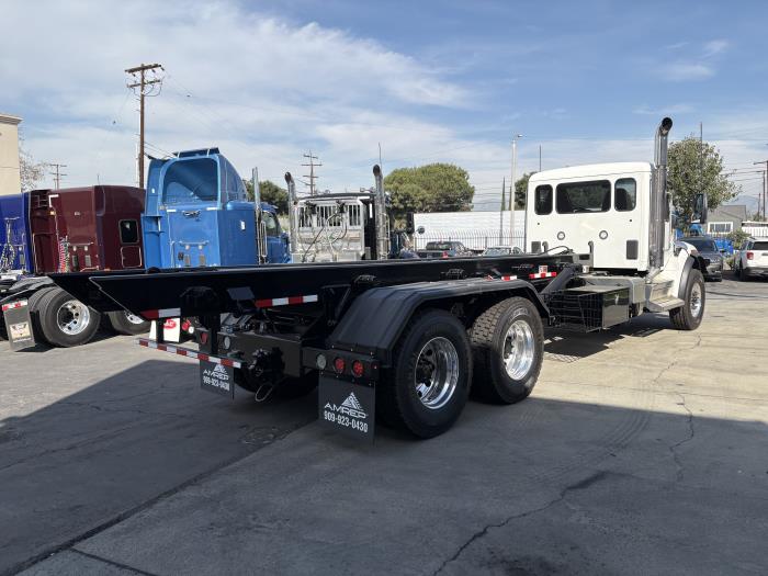 2026 Peterbilt 548-5