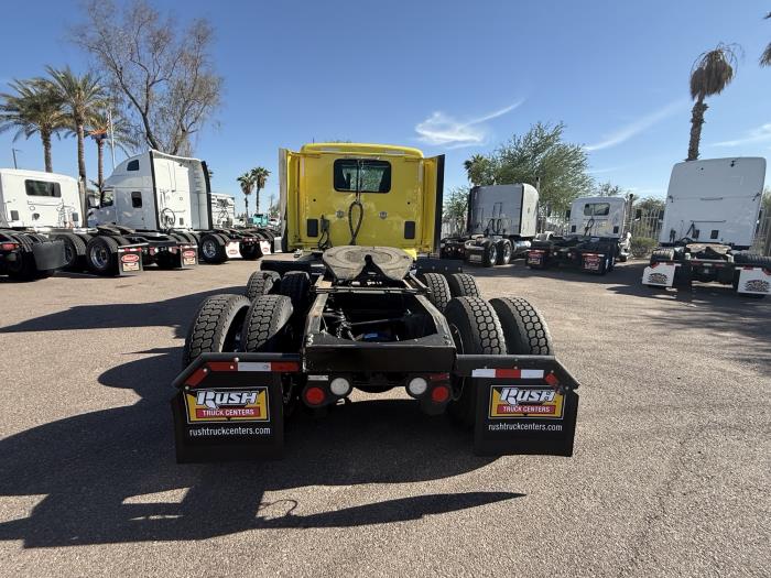2021 Peterbilt 579-4