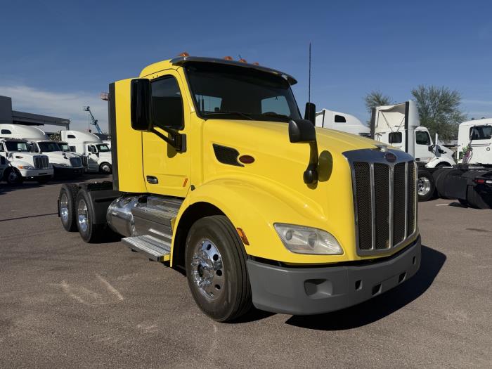 2021 Peterbilt 579-7