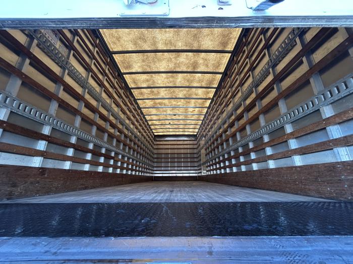 2019 Freightliner Business Class M2 106-6