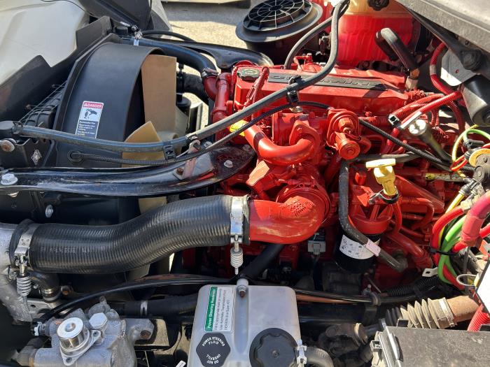 2019 Freightliner Business Class M2 106-11