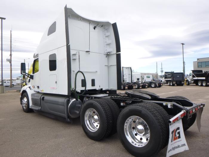 2021 Peterbilt 579-4