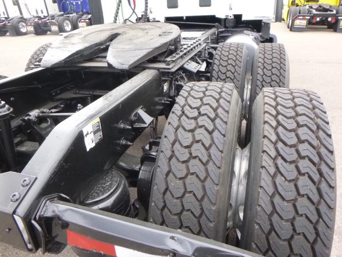 2021 Peterbilt 579-28