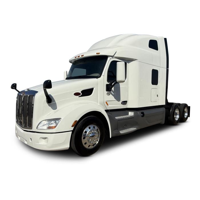 2022 Peterbilt 579-0