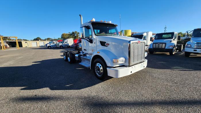 2022 Peterbilt 567-7