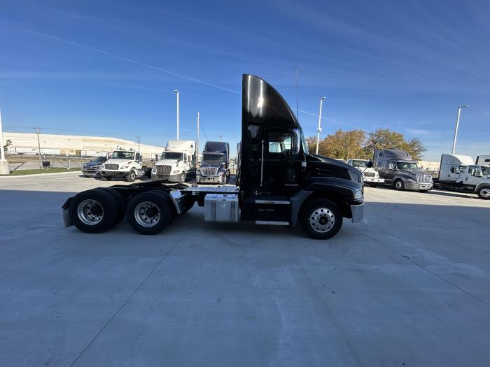 2018 Mack CX-Series-5