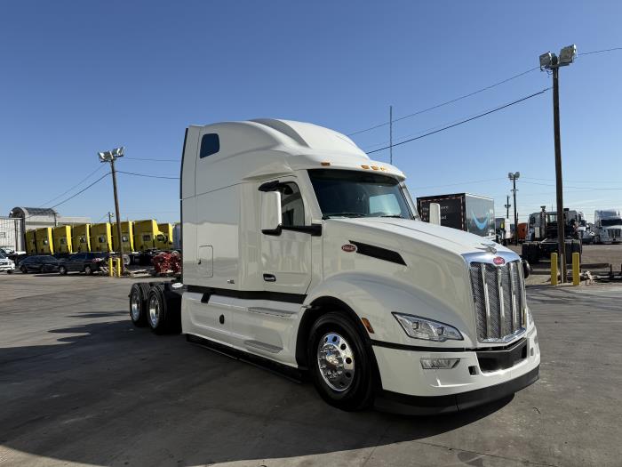 2026 Peterbilt 579-11