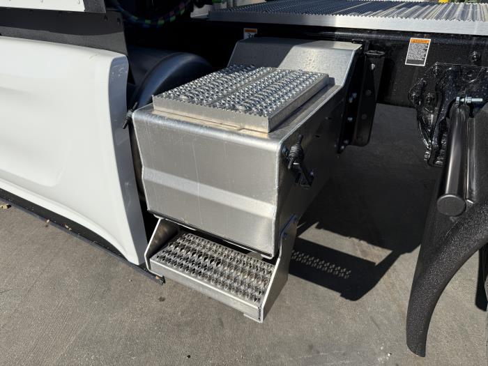 2026 Peterbilt 579-21