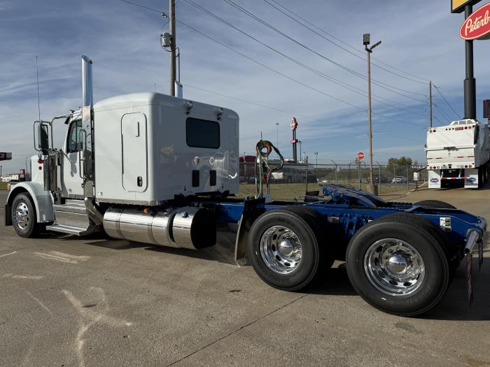 2026 Peterbilt 589-5