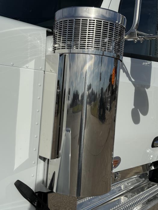 2026 Peterbilt 589-15