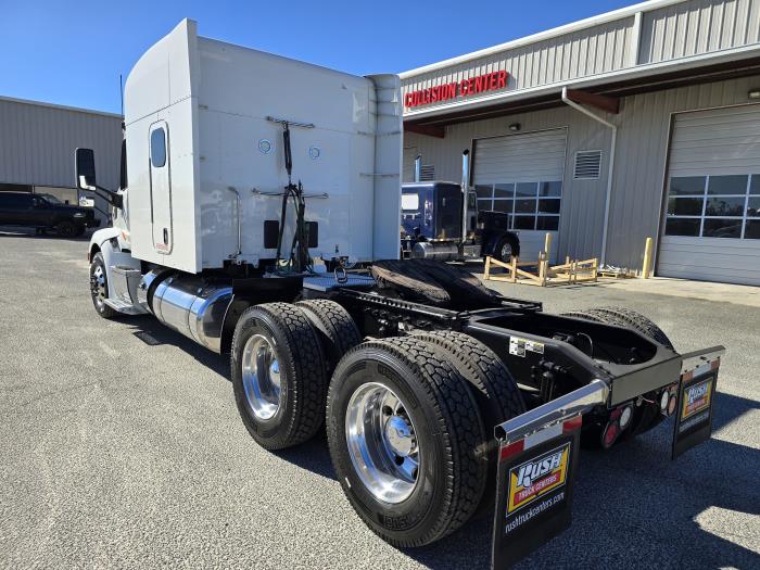 2022 Peterbilt 579-3