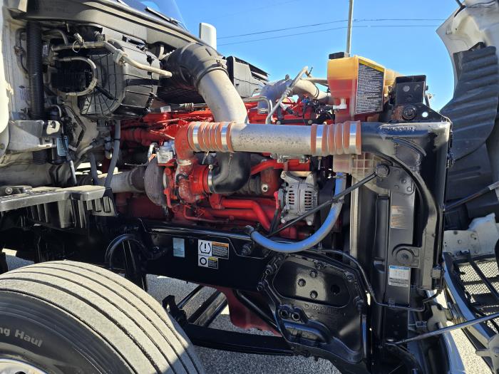 2022 Peterbilt 579-21