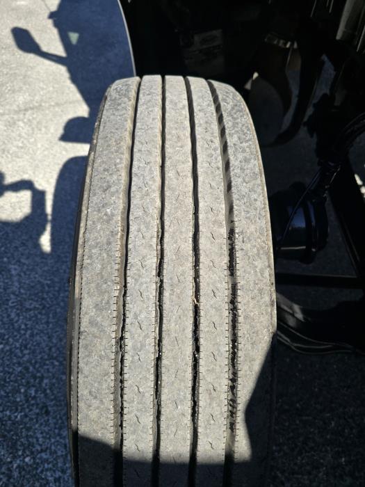 2022 Peterbilt 579-25