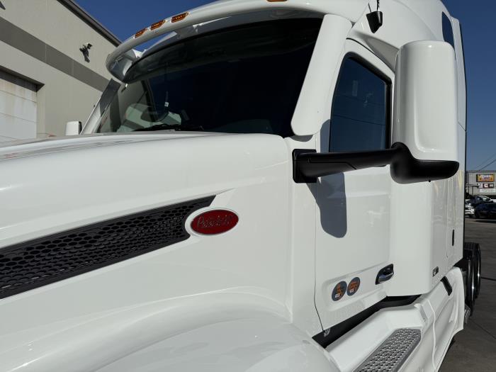 2026 Peterbilt 579-14