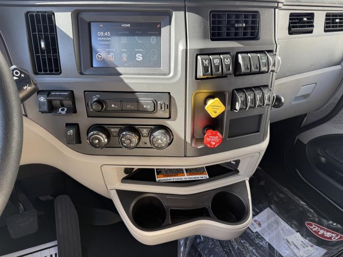 2026 Peterbilt 579-45