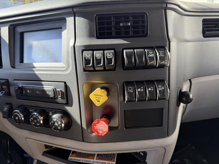 2026 Peterbilt 579-48