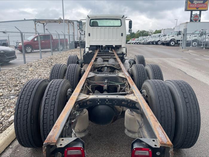 2020 Freightliner Business Class M2 106-9