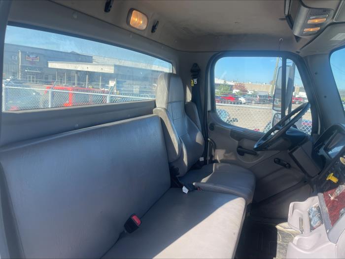 2020 Freightliner Business Class M2 106-16