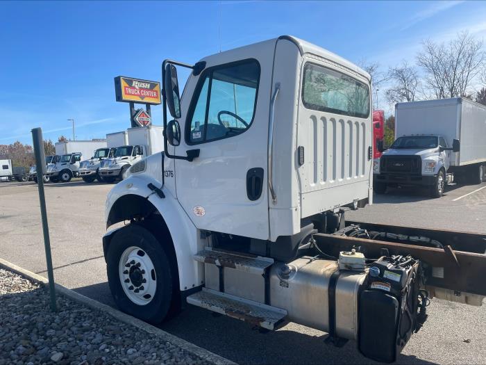 2020 Freightliner Business Class M2 106-5