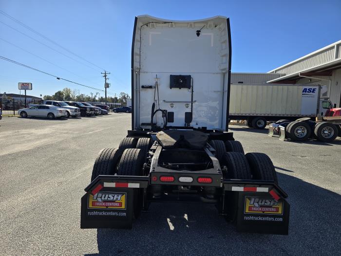 2022 Peterbilt 579-4