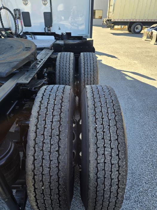 2022 Peterbilt 579-22