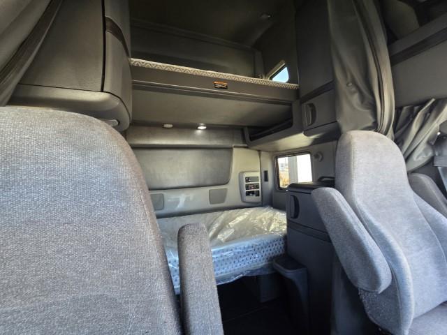 2023 International LT625-9