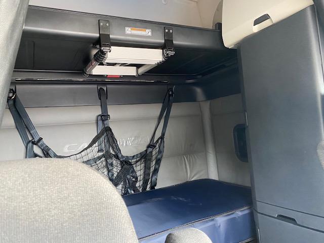 2022 Freightliner Cascadia-21