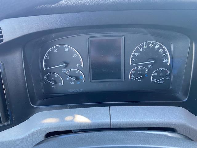 2022 Freightliner Cascadia-16