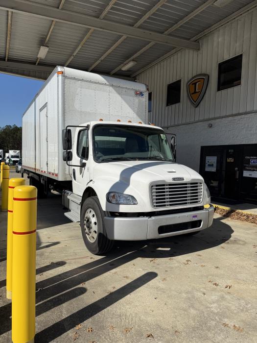 2019 Freightliner Business Class M2 106-2