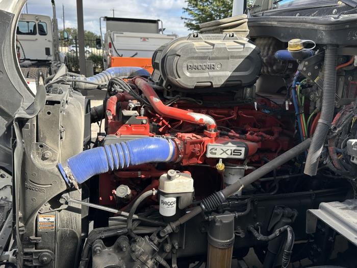 2022 Peterbilt 579-10