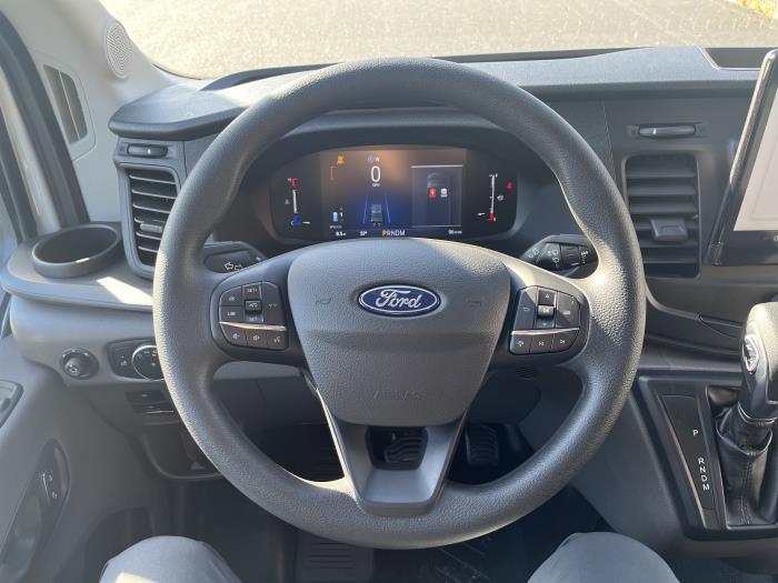 2026 Ford Transit-350-11