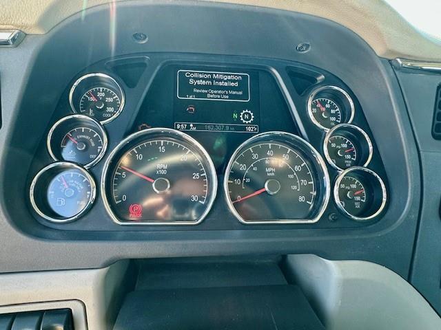 2019 Peterbilt 579-18