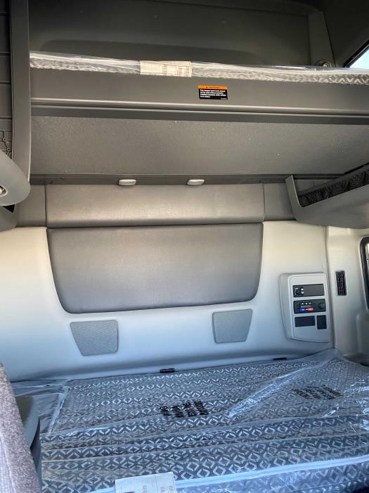 2026 International LT625-9