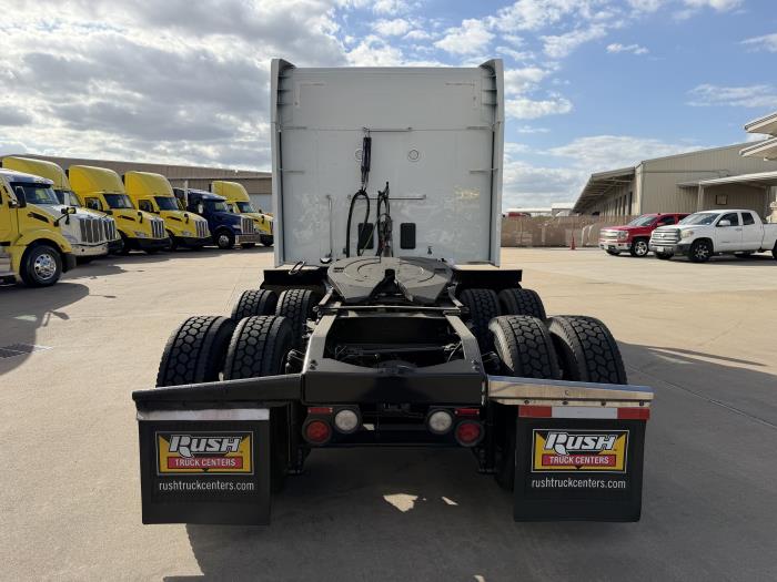 2022 Peterbilt 579-4