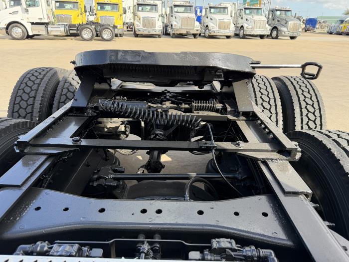 2022 Peterbilt 579-14