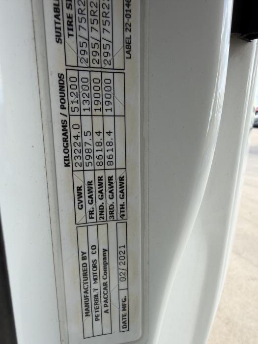 2022 Peterbilt 579-26