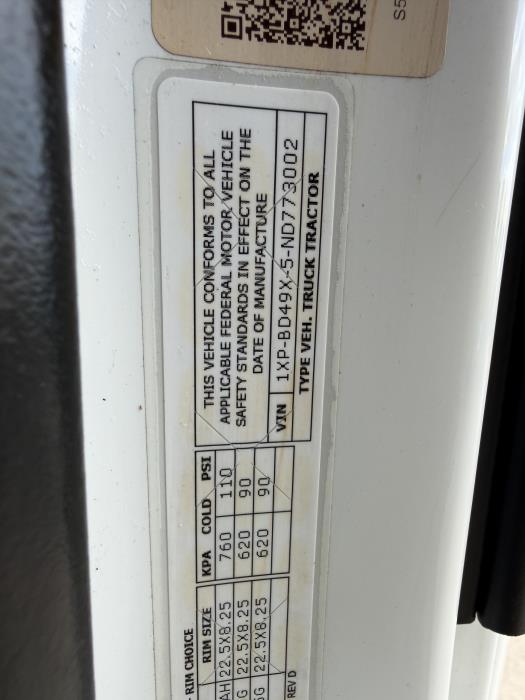 2022 Peterbilt 579-27