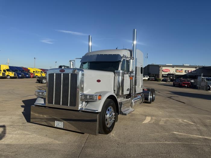 2026 Peterbilt 589-3