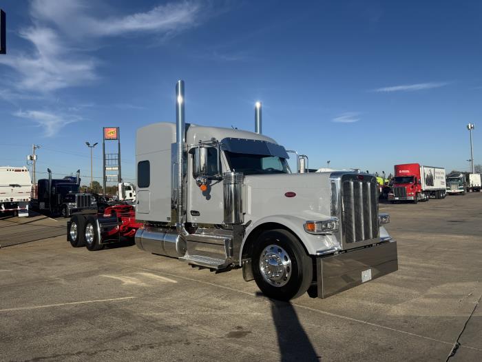 2026 Peterbilt 589-11