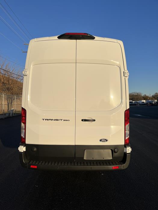 2026 Ford Transit-350-5