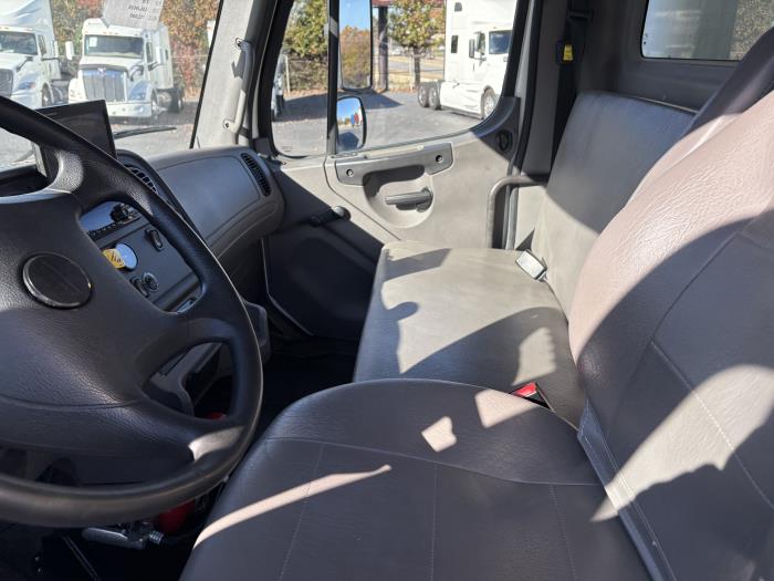 2020 Freightliner Business Class M2 106-10